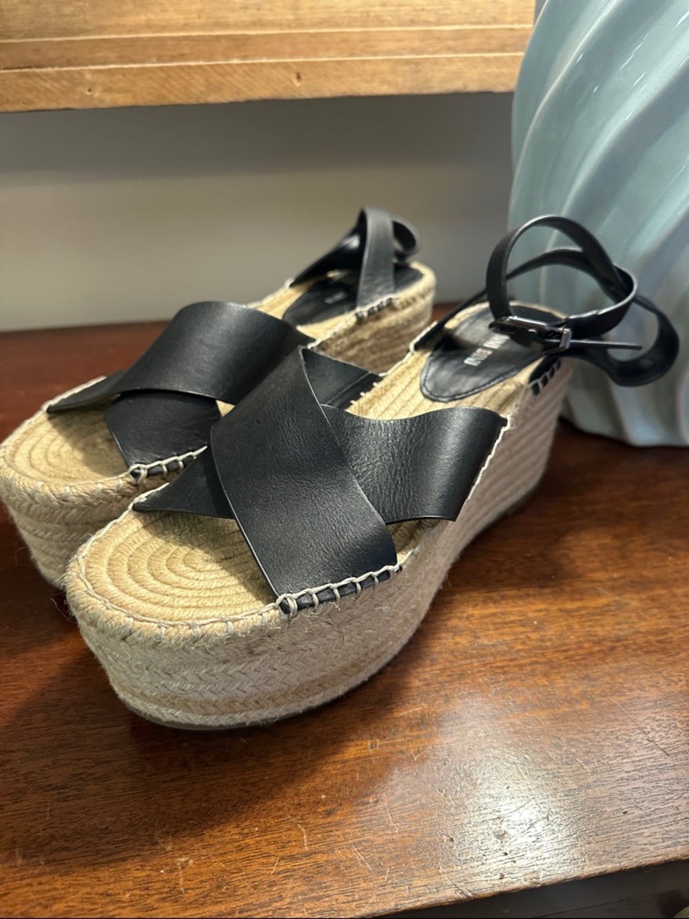 Gianni Bini Tybel black leather platform rope wedge sandal sz9